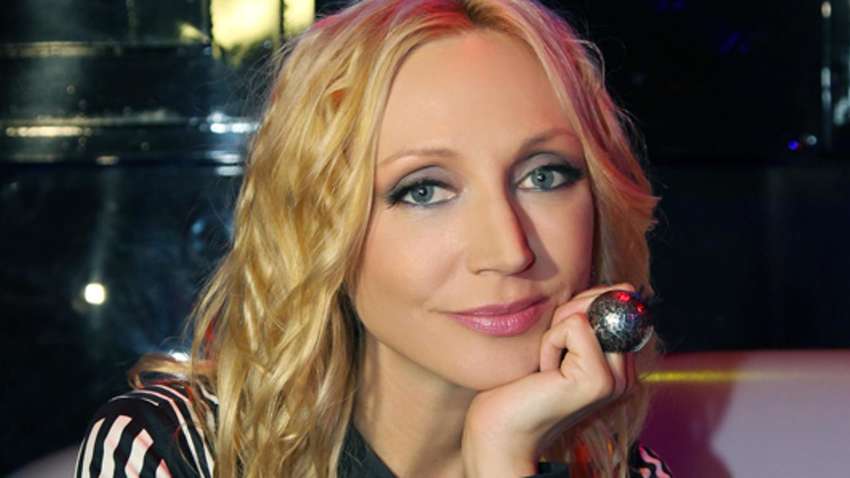 Настоящая красавица: внучка Пугачевой становится копией мамы (ФОТО)