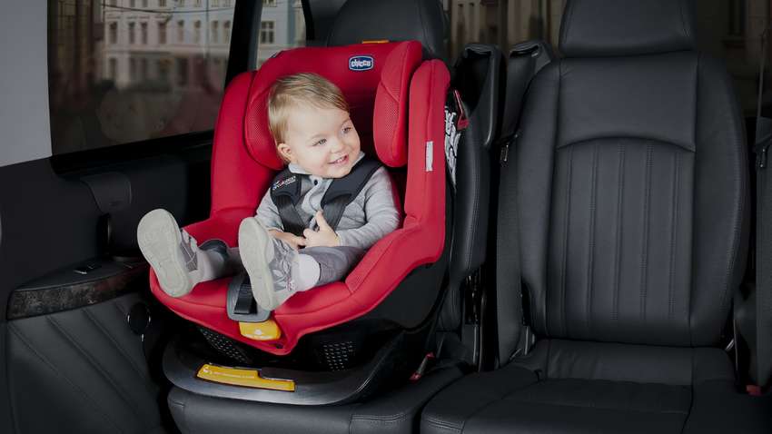 Стало известно, когда начнут штрафовать за перевозку детей без автокресел