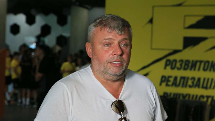 Григорій Козловський та ФК «Рух» закупили майже 200 дронів для фронту