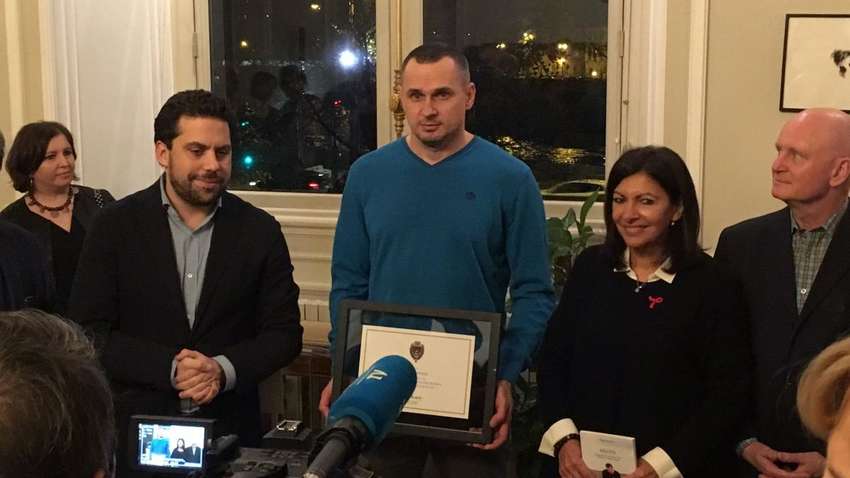 Олегу Сенцову всегда будут рады в Париже