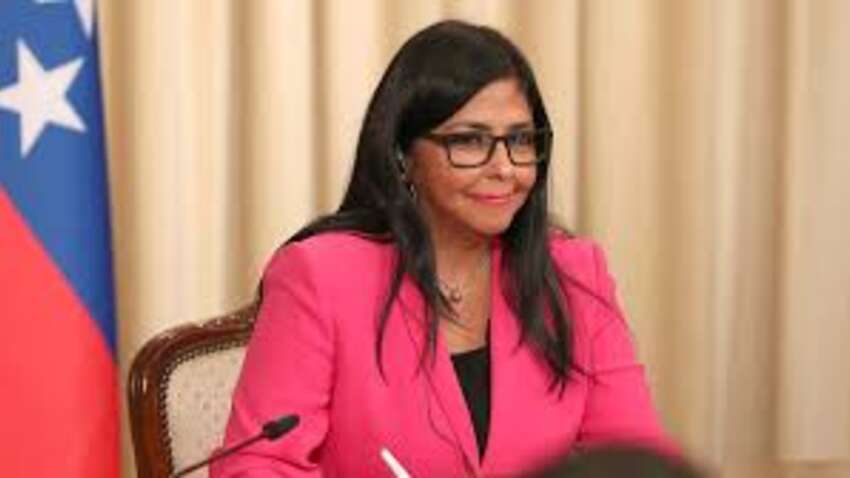 Куди втекла прем’єрка Венесуели: стало відомо, де перебуває Делсі Родрігес після захоплення Мадуро