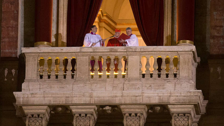 "Папа проти сексизму": високу посаду у Ватикані вперше зайняла жінка 