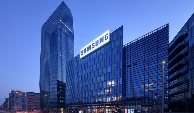 Южнокорейская компания Samsung выпустит смартфон с графеновой батареей