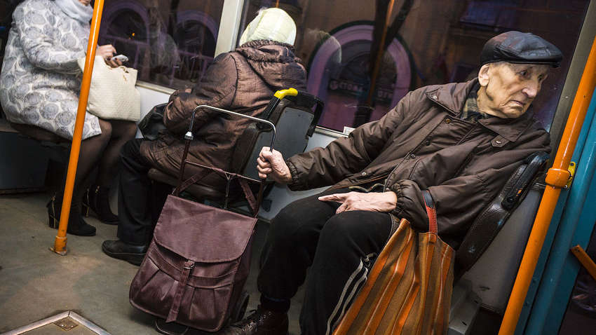 Во Львове на время карантина отменяют льготы на проезд всем пенсионерам