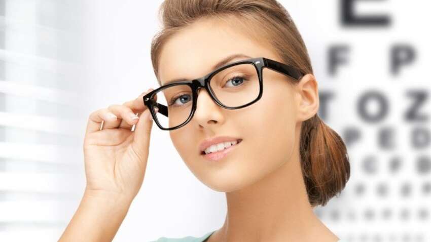 Розвінчано популярний міф про окуляри, якого бояться всі