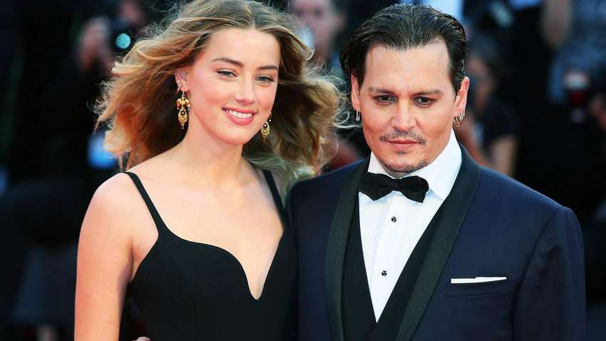 «Мені шкода»: екс-дружина Джонні Деппа вдарила його дверима по голові