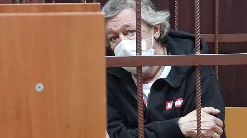 Дело Ефремова: артист дал показания, принял важное решение и выплатил компенсацию 