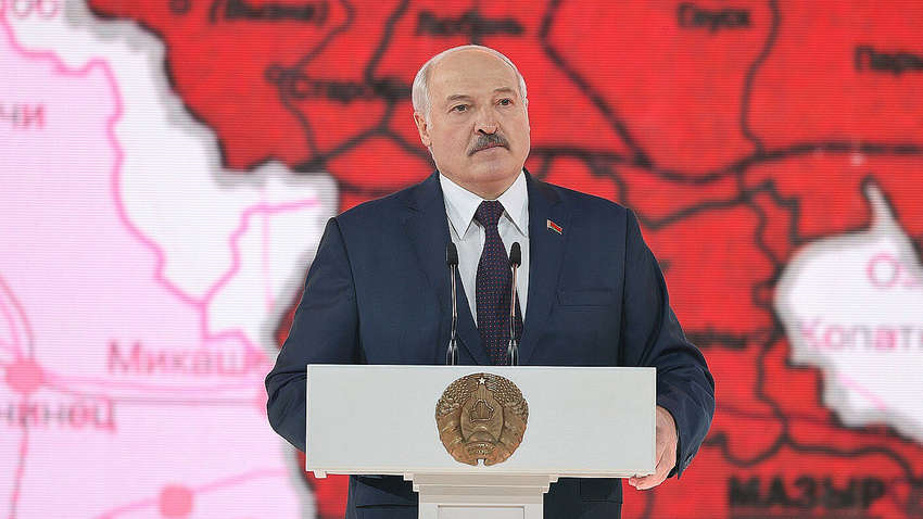 Чи справді Білорусь готується до війни: про що говорять заяви та дії Лукашенка