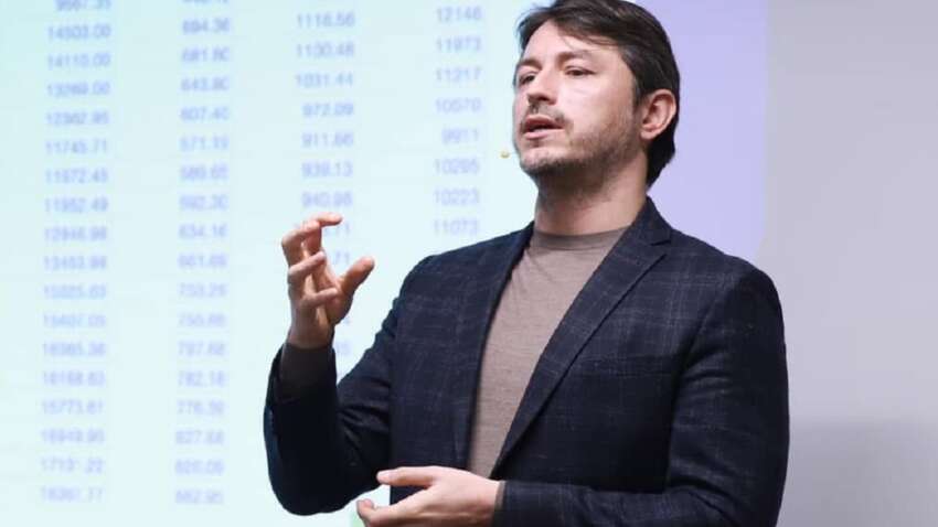 «Будут не картонки, а брусчатка»: Сергей Притула резко отреагировал на намерения властей 