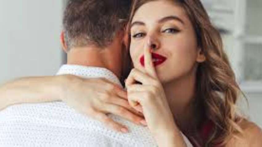 7 признаков, что человек вам лжет: психологи назвали трудно скрывающие сигналы