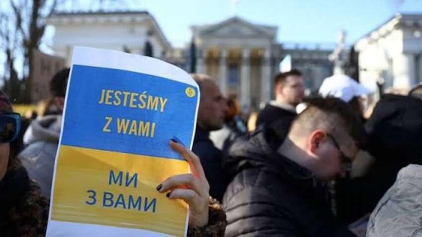Поляки устают от Украины: социологи зафиксировали тревожную смену настроений Поляки устают от Украины: социологи зафиксировали тревожную смену настроений