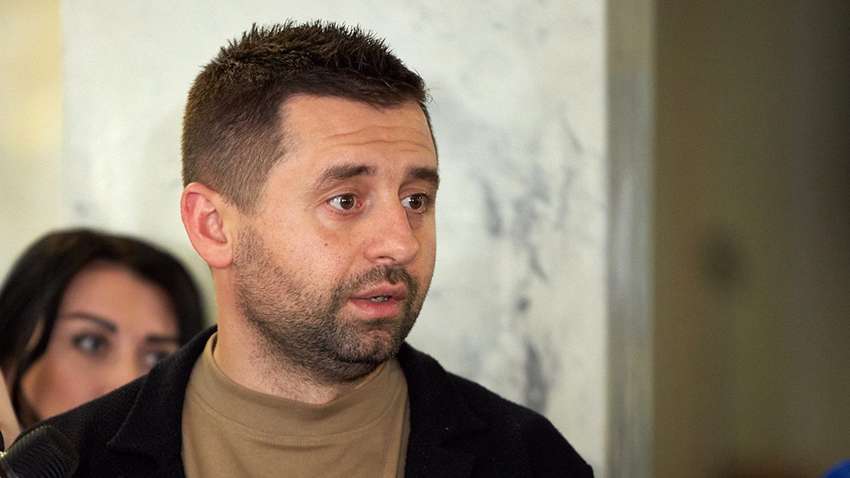 Повышение зарплаты военным: Арахамия рассказал, когда Рада рассмотрит законопроект