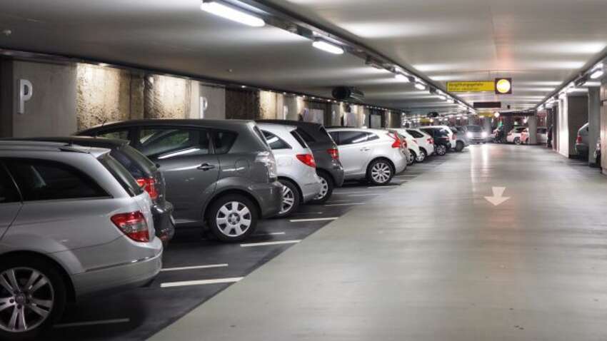 В Дании просят граждан не ездить на авто: что происходит 