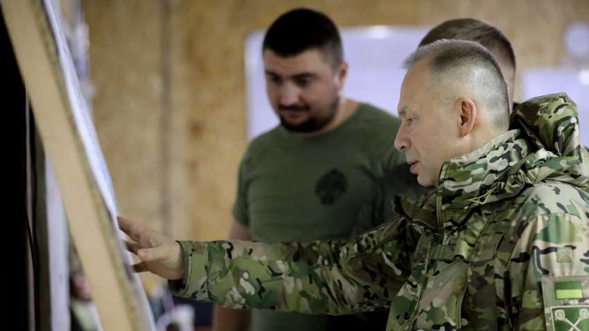 Сырский: мясные штурмы врага наносят россиянам рекордные потери