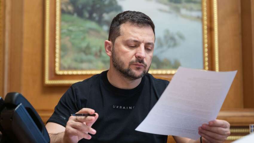 Не лише Шмигаль: кого ще Зеленський розглядає на посаду міністра оборони Не лише Шмигаль: кого ще Зеленський розглядає на посаду міністра оборони