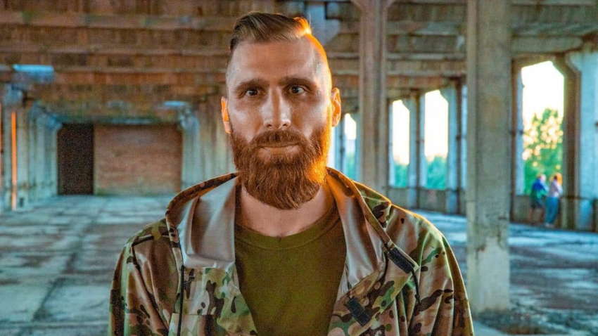 Военный Павел Вышебаба, известный и как поэт раскрыл свою частную жизнь Военный Павел Вышебаба, известный и как поэт раскрыл свою частную жизнь