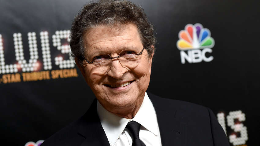 Скончался Мак Дэвис – легендарный американский певец и автор «золотой коллекции» Элвиса Пресли и Синатры Скончался Мак Дэвис – легендарный американский певец и автор «золотой коллекции» Элвиса Пресли и Синатры