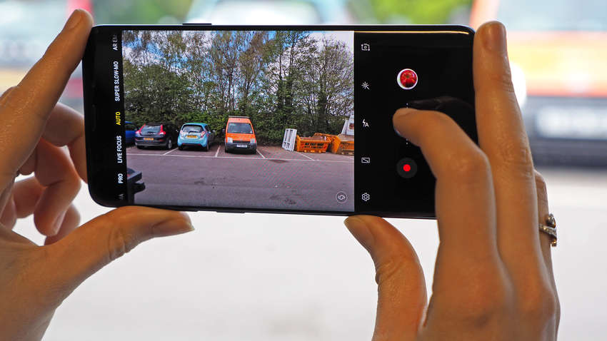 Google обеспечит дешевые смартфоны хорошими камерами