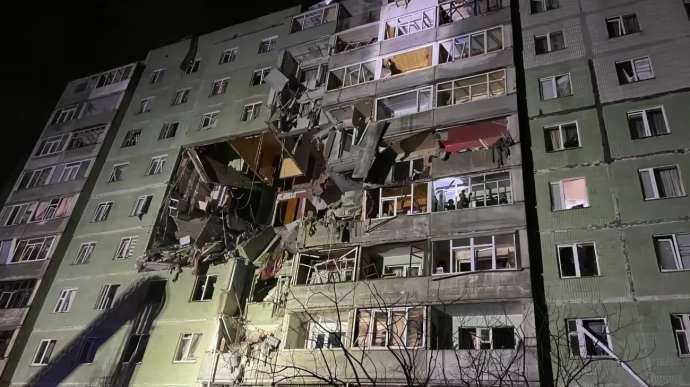 Удар «Шахеда» по багатоповерхівці у Сумах: що відомо про постраждалих