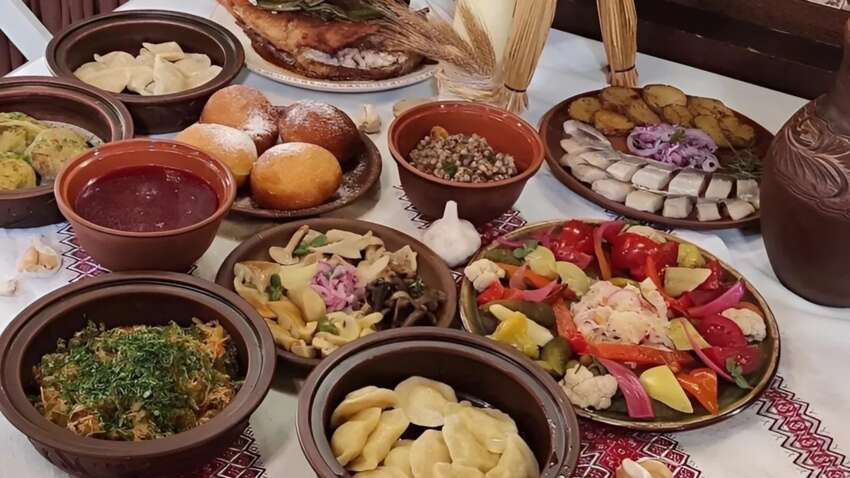 Скільки цього року коштуватиме пісний стіл на Святвечір: аналітики назвали ціни Скільки цього року коштуватиме пісний стіл на Святвечір: аналітики назвали ціни