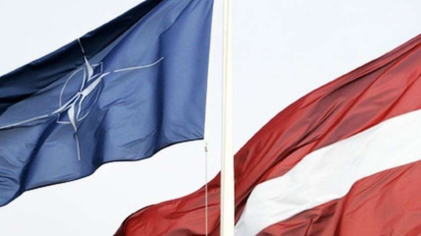 Яка країна НАТО не виключає відправлення військ до України та підтримує заклик Макрона