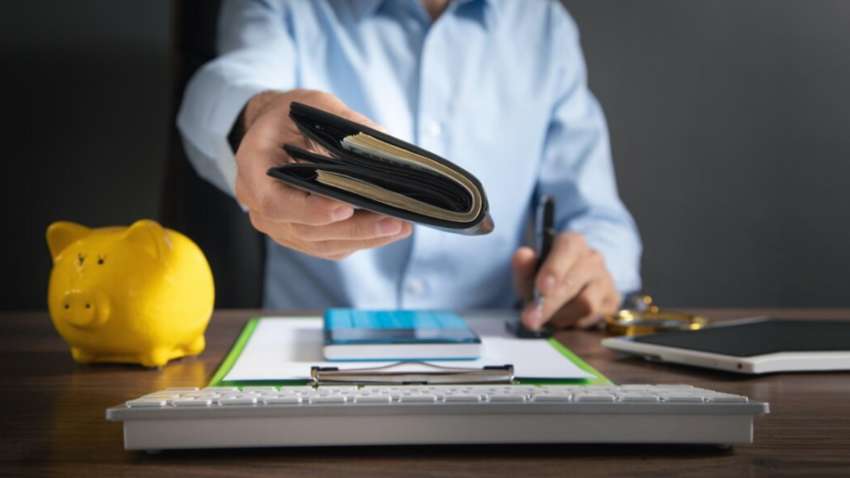 Рада одобрила пожизненный финмониторинг для РЕРов: что это значит – какие подводные камни