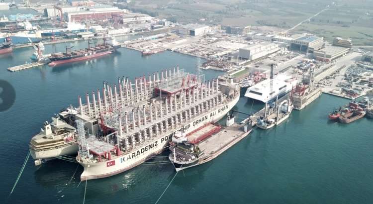 Енергетична криза: турецька компанія допоможе Україні з плавучими електростанціями