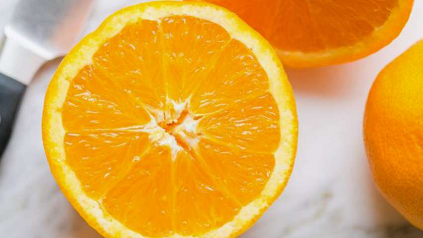 Чи потрібно мити апельсини та інші цитрусові