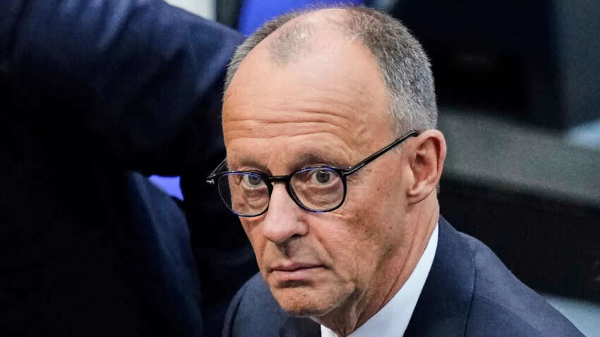 Мерц до последнего настаивал на этом: что отбросил Трамп перед переговорами с Путиным Мерц до последнего настаивал на этом: что отбросил Трамп перед переговорами с Путиным