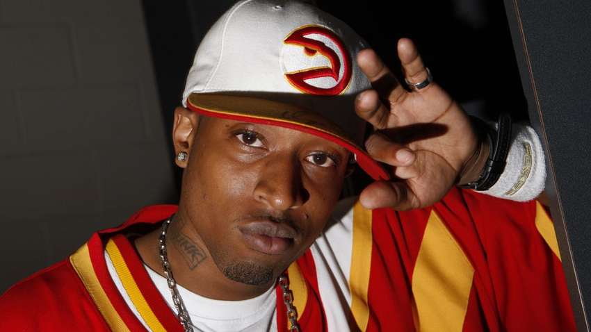 В одну мить не стало зірки 2000-х:  пішов з життя легендарний репер  