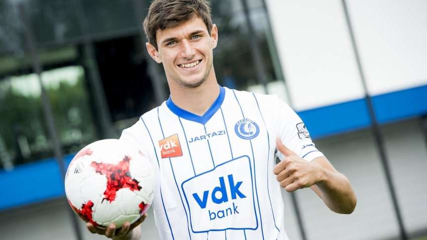 "Рома" может вскоре подписать Яремчука