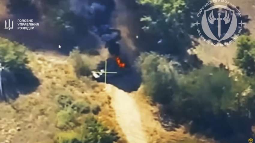 ГУР уничтожил российскую "Осу" стоимостью 10 миллионов долларов (ВИДЕО) ГУР уничтожил российскую "Осу" стоимостью 10 миллионов долларов (ВИДЕО)