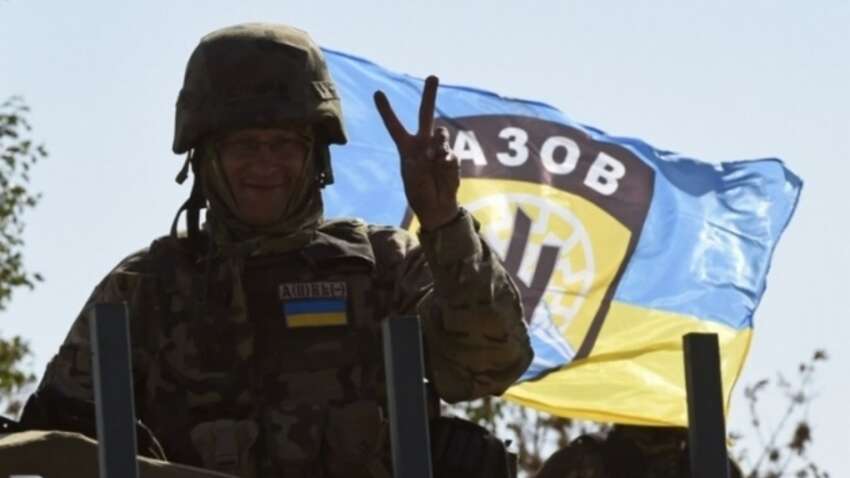 Денис «Редис» Прокопенко сообщил о возвращении домой азовцев-защитников Мариуполя