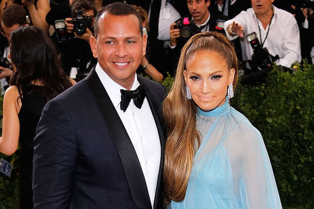 Нареченого Дженніфер Лопес пограбували на півмільйона доларів