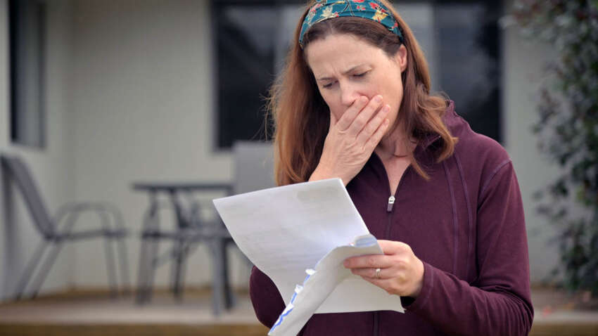 Порог в 160 тысяч: могут ли забрать квартиру за долги и реально изменяющий законопроект №14005