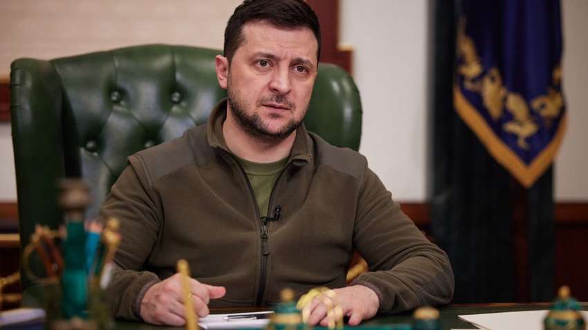 Зеленский предупредил украинцев о новых массовых ракетных ударах по Украине: подробности