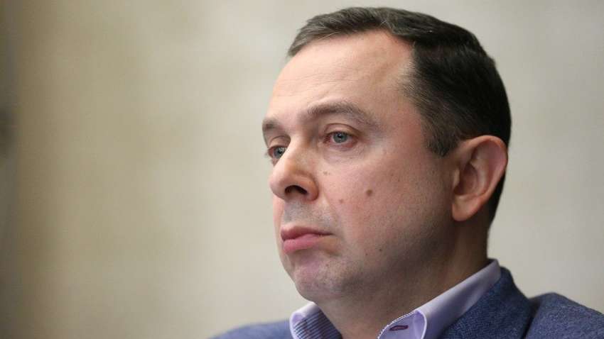 Дача, 140 тис. доларів і 28 тис. євро готівки: що в декларації нового міністру спорту