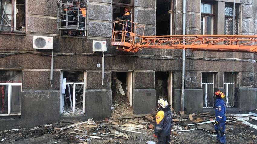 Нові жертви в одеському коледжі і "фішки" Путіна вустами Порошенко: якою була ця п'ятниця