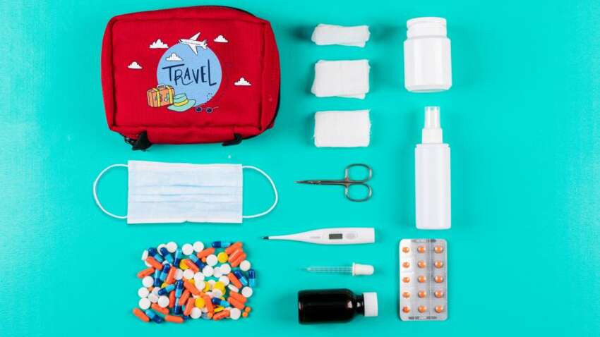 Топ лекарств, которые могут понадобиться в любом путешествии