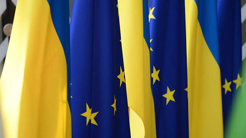 Ідемо в ЄС та НАТО чи зупиняємось: результати опитування українців