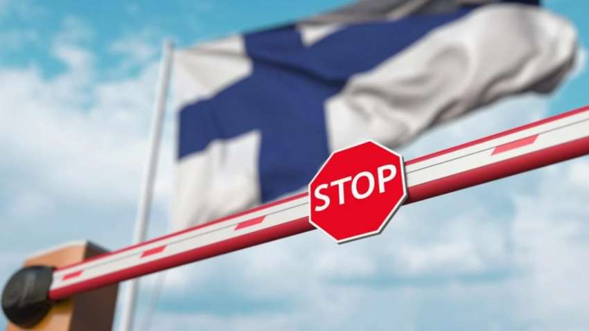 Русскоязычные в Финляндии провели митинг в поддержку закрытия границы с Россией Русскоязычные в Финляндии провели митинг в поддержку закрытия границы с Россией