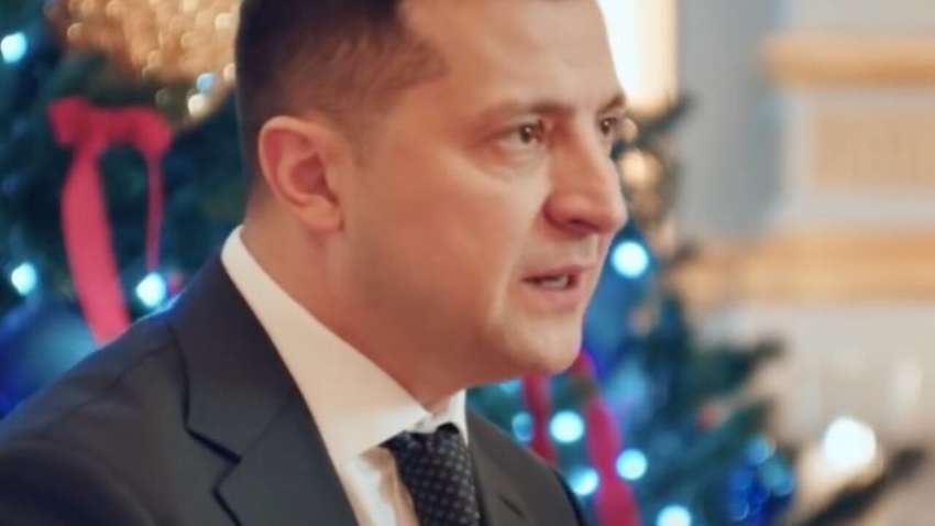 Повний провал: як українці оцінили новорічне привітання Зеленського Повний провал: як українці оцінили новорічне привітання Зеленського