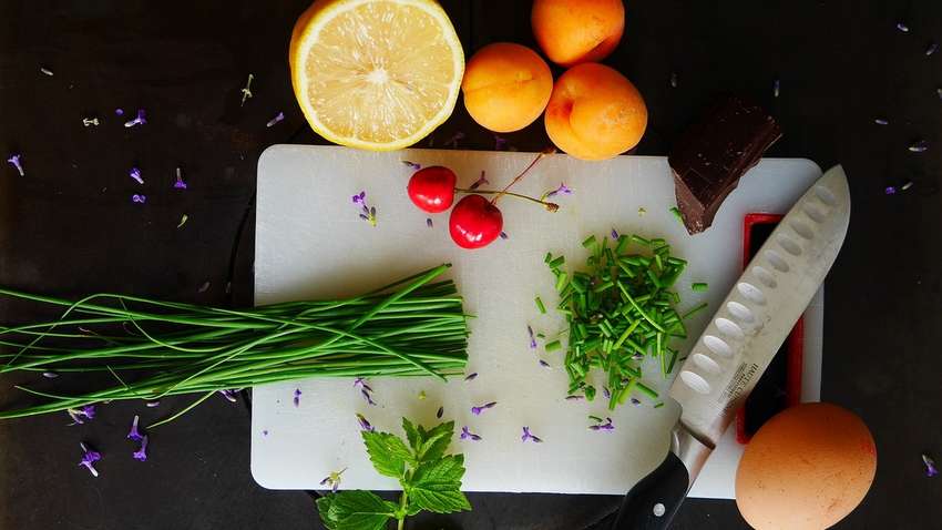 Диетолог из Англии выделила три продукта для долголетия