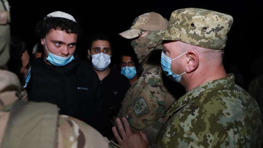 Полторы тысячи паломников-хасидов пытаются попасть в Украину из Беларуси