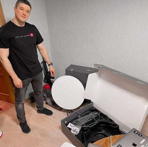 Лікарні в Україні отримають доступ до супутникового інтернету Starlink: подробиці