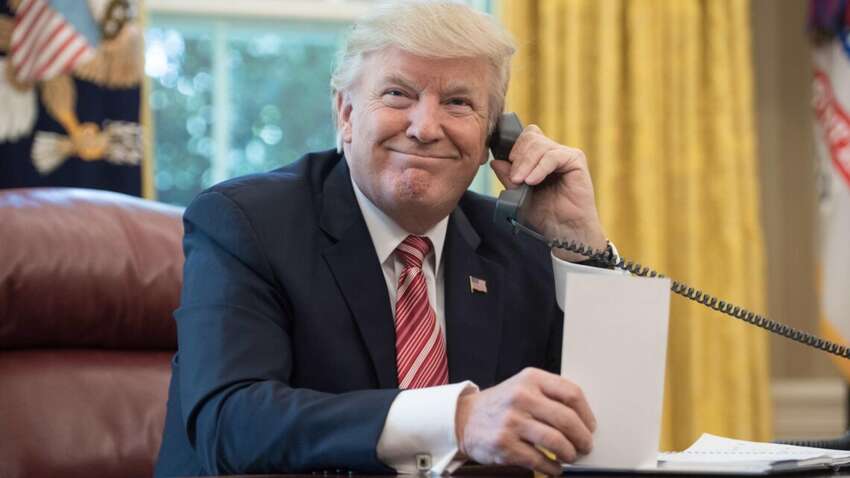 Трамп заинтриговал новым сообщением: обещает "самый влиятельный" пост в соцсети