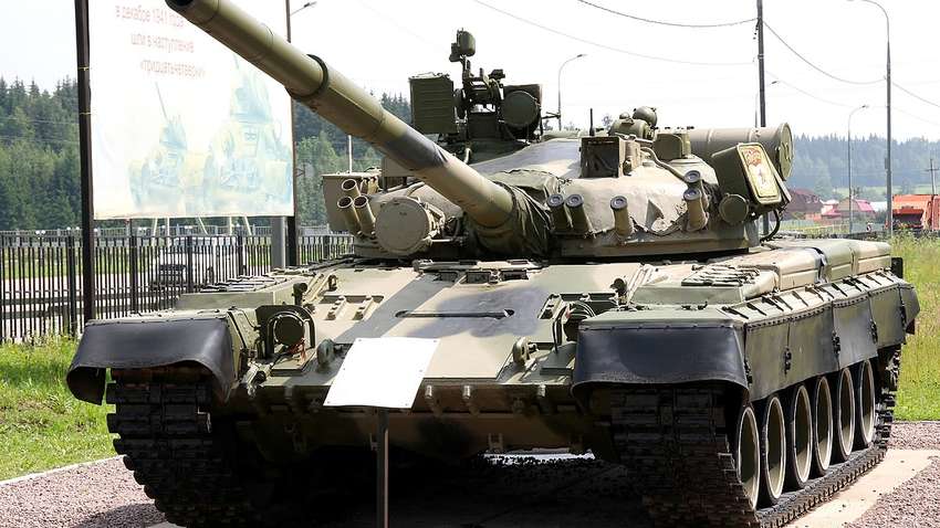 Россия отправляет в Украину старую военную технику из самых отдаленных регионов