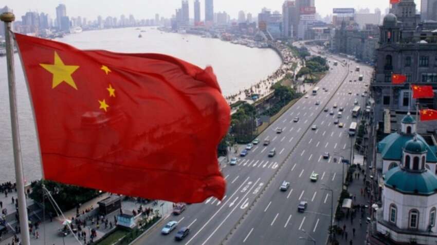 Санкции дали трещину: как Китай снова спасает Россию