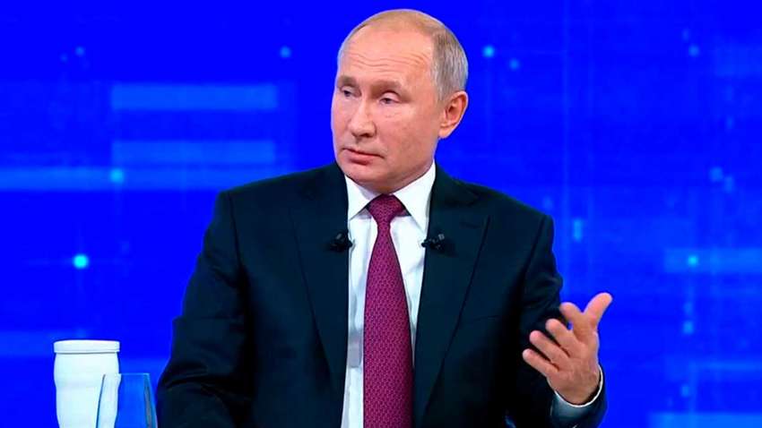 "Что ж вы все об Украине, надо и о себе подумать", - совет россиянину от Путина