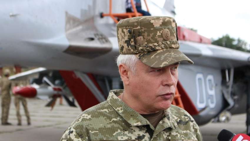 Стало відомо, кого Сирський тимчасово призначив замість звільненого  Олещука